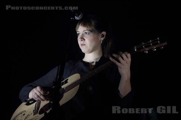 SOPHIE HUNGER - 2015-12-07 - PARIS - Le Trianon - Emilie Jeanne-Sophie Welti